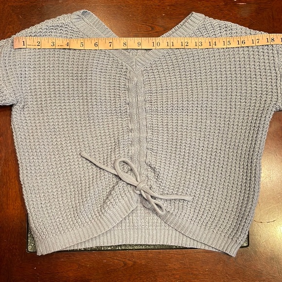Sincerely Jules Baby Blue Cropped Adjustable knit Sweater Size XS - Picture 10 of 13